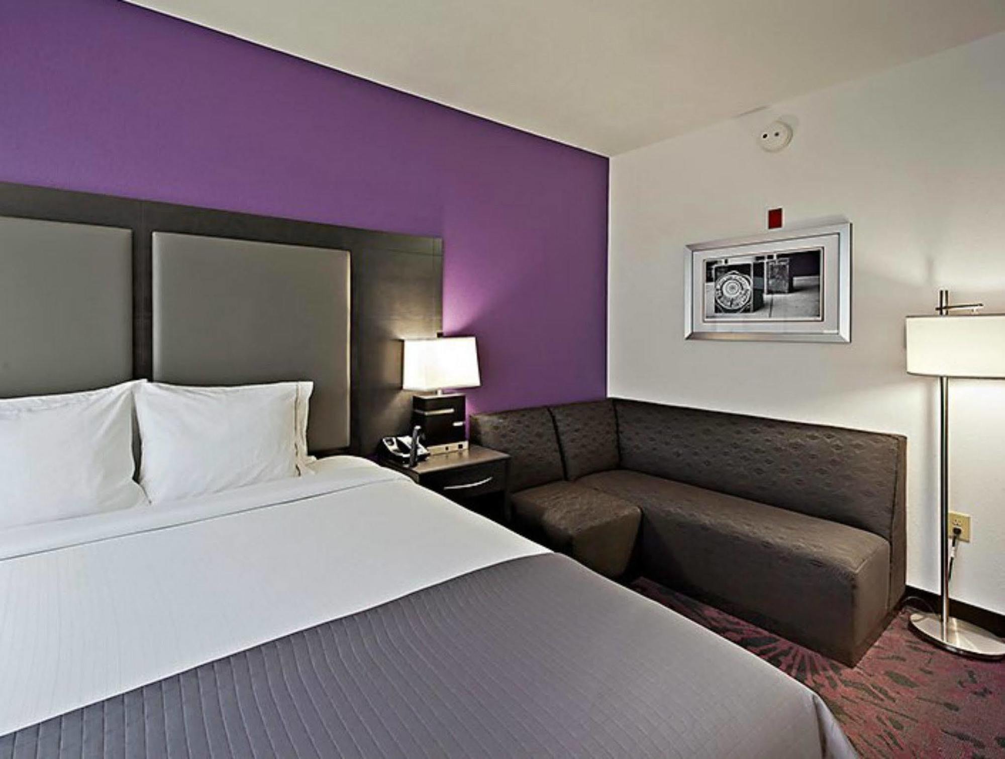 Holiday Inn Express & Suites Columbus - Polaris, An Ihg Hotel Habitación foto